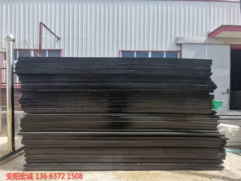 安陽宏誠: 淺看-超高分子聚乙烯含硼板的特點