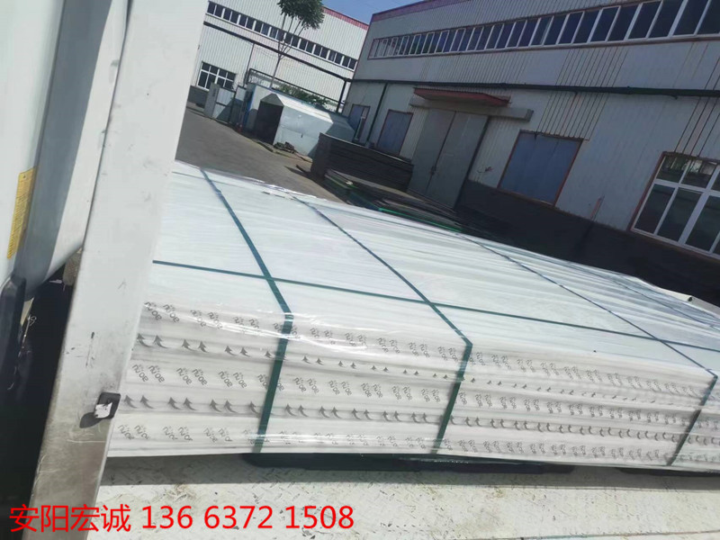 安陽(yáng)宏誠(chéng)：高分子聚乙烯板之解決粘黏問(wèn)題